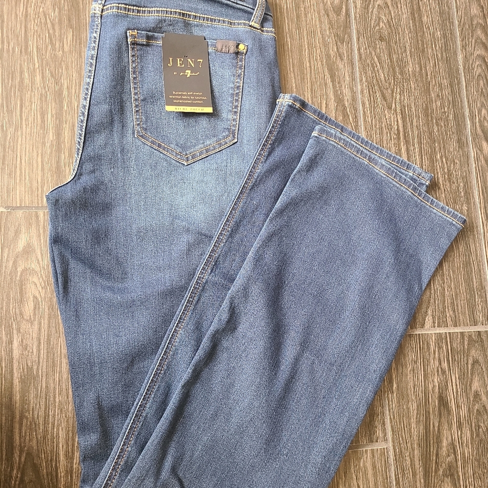 NWT Jen7 Slim Bootcut 8